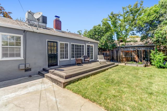 2729 Kroy Way, Sacramento, CA 95817