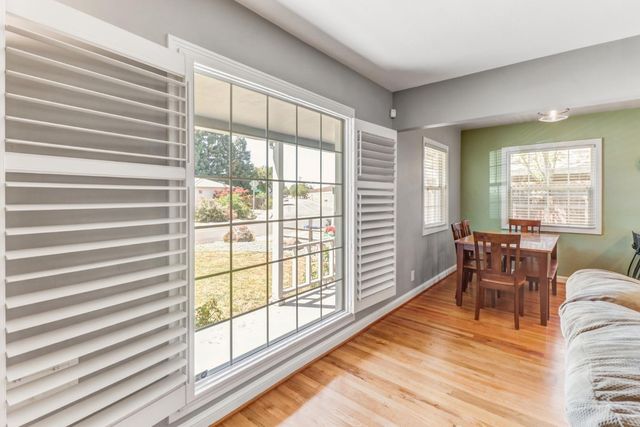 2729 Kroy Way, Sacramento, CA 95817