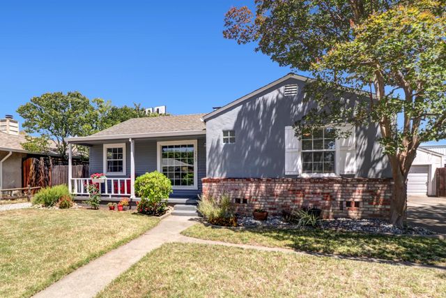 2729 Kroy Way, Sacramento, CA 95817