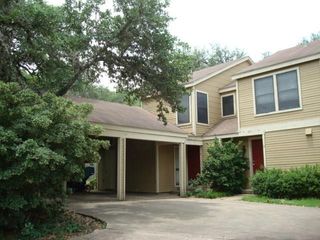 1400 Matthews LN A, Austin, TX 78745