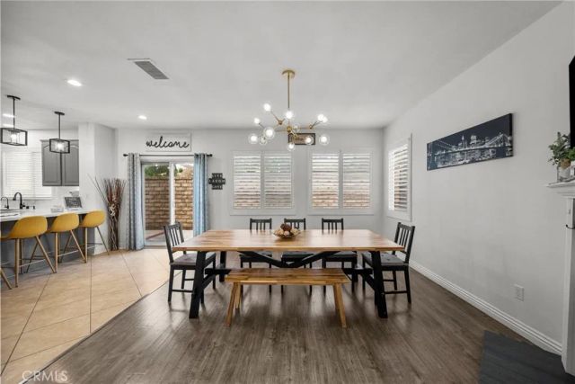 28341 Willow Court, Saugus, CA 91350