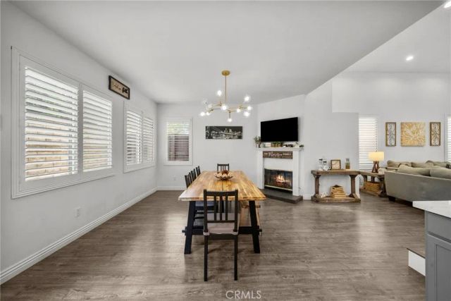28341 Willow Court, Saugus, CA 91350