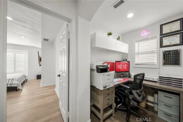 28341 Willow Court, Saugus, CA 91350