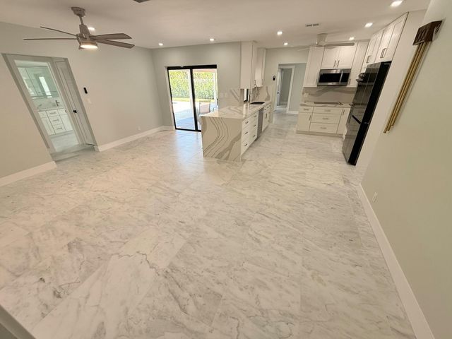 4760 NW 5th Lane, Boca Raton, FL 33431