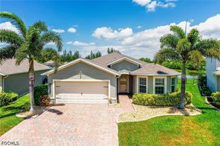 2707 Tarragona CT, Cape Coral, FL 33909