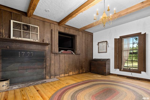 10505 W RIEKENA Road, Mapleton, IL 61547