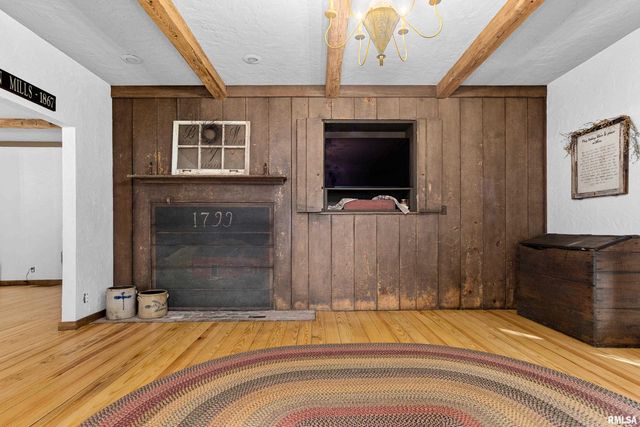 10505 W RIEKENA Road, Mapleton, IL 61547