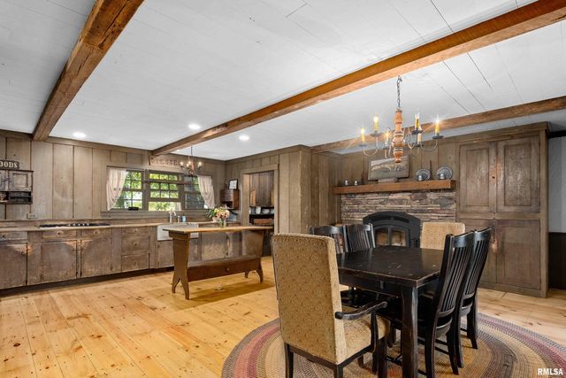 10505 W RIEKENA Road, Mapleton, IL 61547