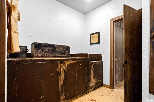 10505 W RIEKENA Road, Mapleton, IL 61547