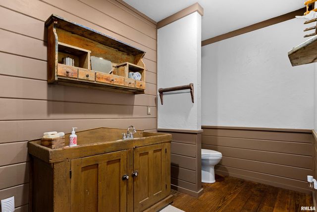 10505 W RIEKENA Road, Mapleton, IL 61547