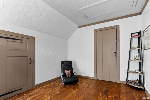 10505 W RIEKENA Road, Mapleton, IL 61547