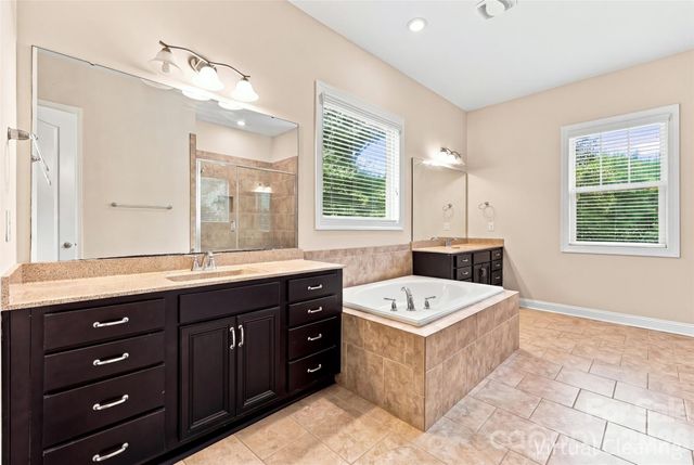 16131 Alsace Drive, Charlotte, NC 28278