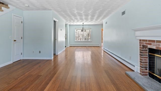 63 Governors Hill 63, West Warwick, RI 02893