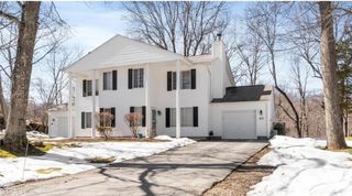 63 Governors Hill 63, West Warwick, RI 02893
