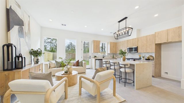 6058 Cebra Road, Houston, TX 77091
