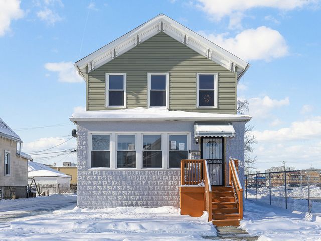 612 S 3RD Avenue, Maywood, IL 60153