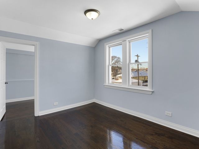 612 S 3RD Avenue, Maywood, IL 60153