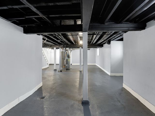 612 S 3RD Avenue, Maywood, IL 60153