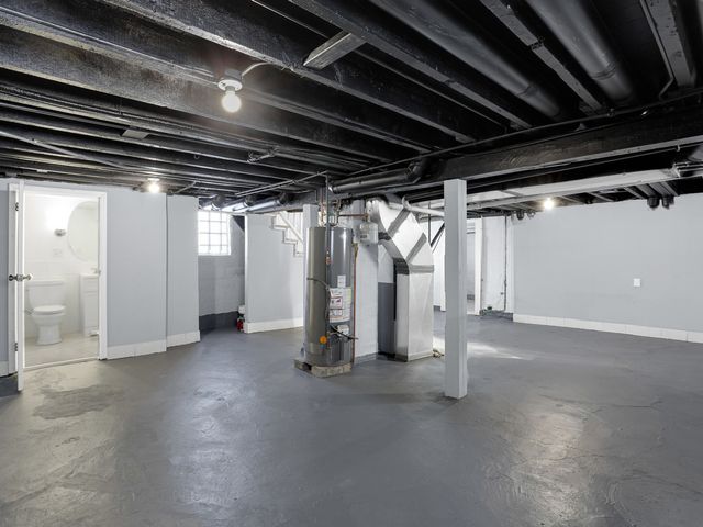 612 S 3RD Avenue, Maywood, IL 60153