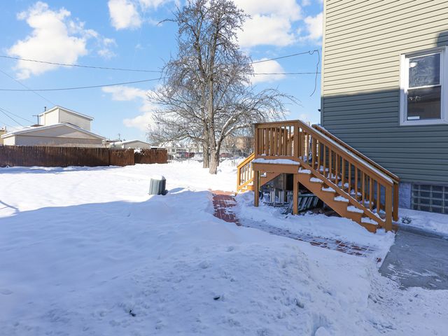 612 S 3RD Avenue, Maywood, IL 60153