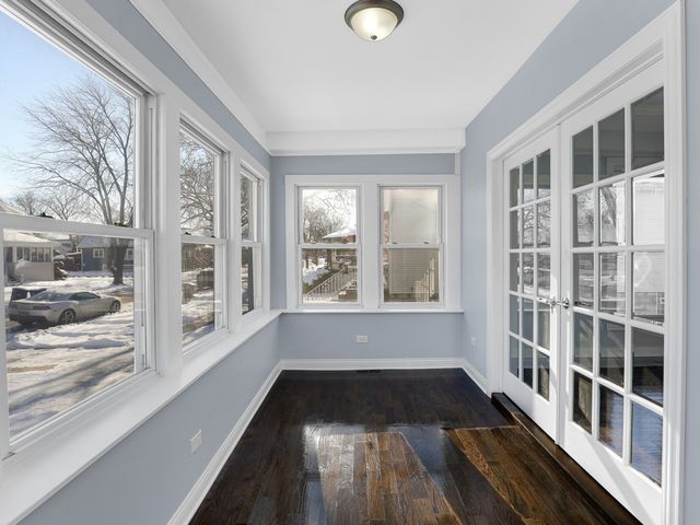 612 S 3RD Avenue, Maywood, IL 60153