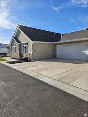 208 E 850 N #C, Tooele, UT 84074