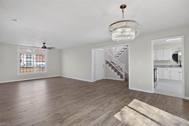 4481 Pissarro DR, Virginia Beach, VA 23456