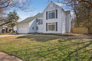 4481 Pissarro DR, Virginia Beach, VA 23456