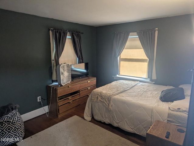 223 Valleywood Drive, Toledo, OH 43605