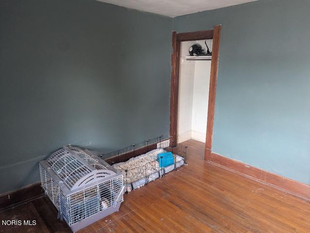 223 Valleywood Drive, Toledo, OH 43605