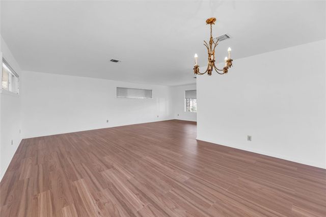 1243 North Jefferson Highway, La Grange, TX 78945