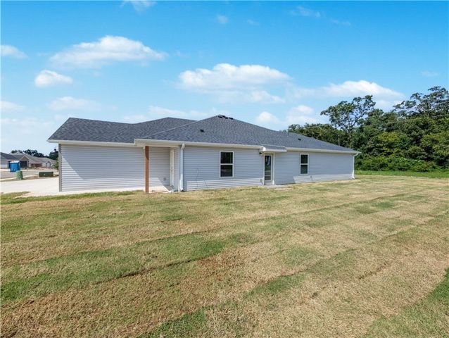 6501 & 6503 Kathleen Street, Bentonville, AR 72713