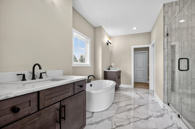 47 Hills Lane, Lancaster, KY 40444