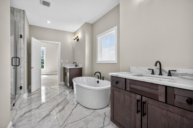 47 Hills Lane, Lancaster, KY 40444