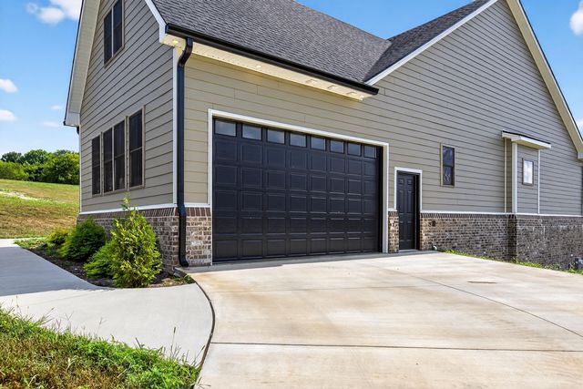 47 Hills Lane, Lancaster, KY 40444