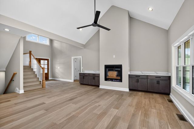47 Hills Lane, Lancaster, KY 40444