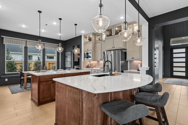 2033 Persimmon Cove Court, Katy, TX 77493