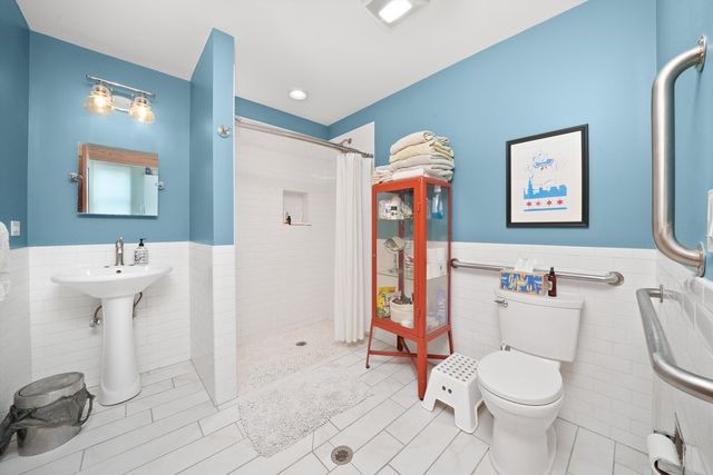 2347 Clarence Avenue, Berwyn, IL 60402