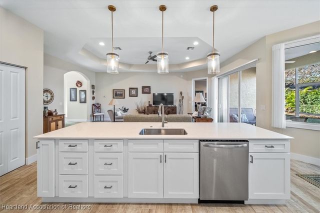 3025 Royal Oaks Court, Sebring, FL 33875