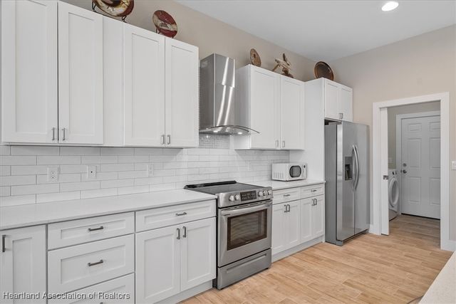 3025 Royal Oaks Court, Sebring, FL 33875