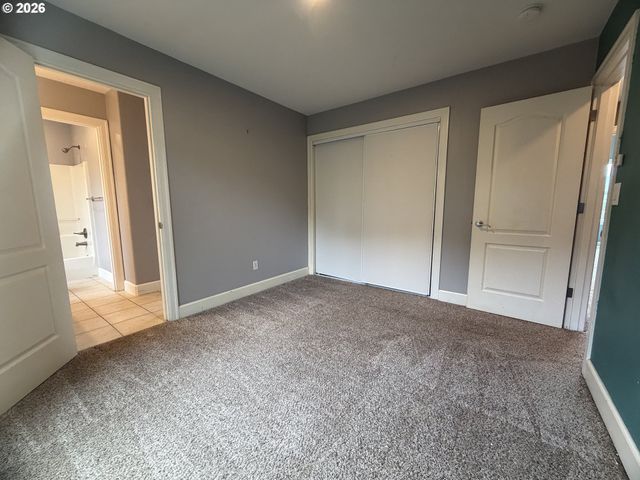 14210 Se ROLLING MEADOWS Dr, Happy Valley, OR 97086