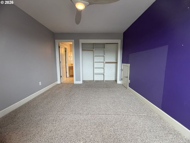 14210 Se ROLLING MEADOWS Dr, Happy Valley, OR 97086