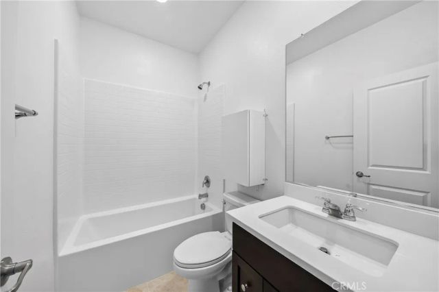 8564 Exposition, Chino, CA 91708