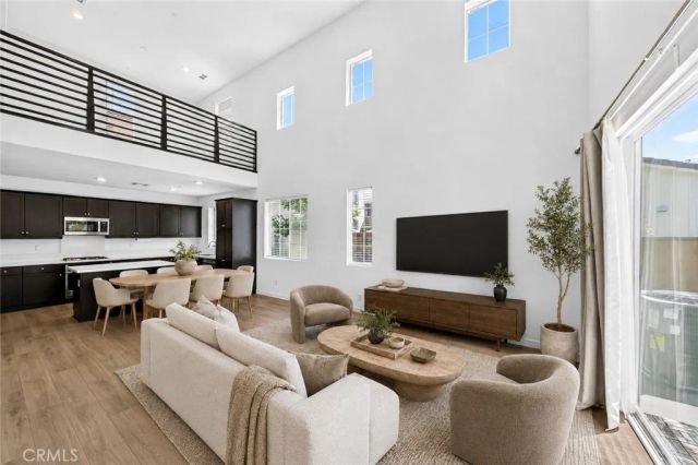 8564 Exposition, Chino, CA 91708
