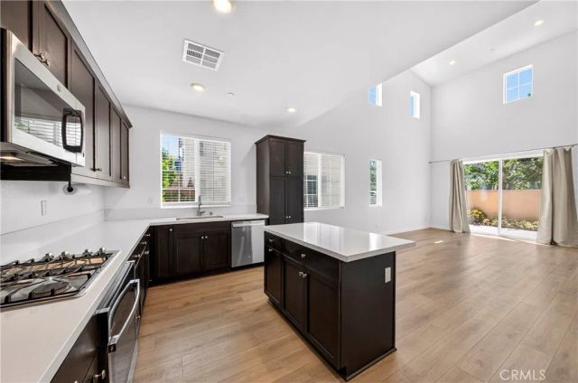 8564 Exposition, Chino, CA 91708