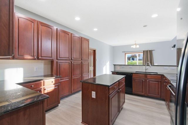 2617 Arbor Park, Newark, OH 43055