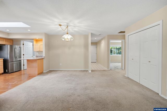9721 SW Tualatin Rd, Tualatin, OR 97062