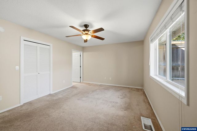 9721 SW Tualatin Rd, Tualatin, OR 97062
