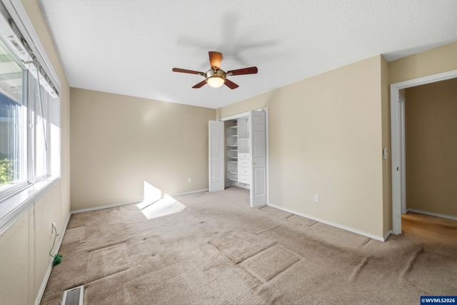 9721 SW Tualatin Rd, Tualatin, OR 97062