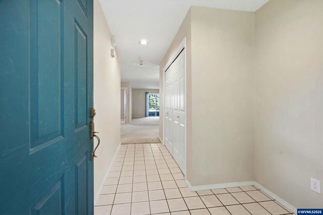 9721 SW Tualatin Rd, Tualatin, OR 97062